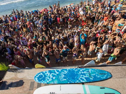 A shot of lots of the participants at the North Shore Menehune Surf Competition